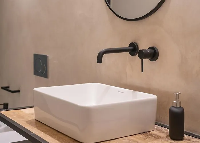 Mirone - Centro * Catánia